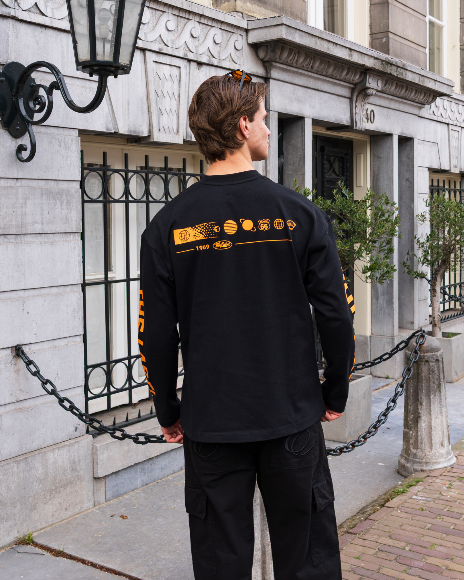 Kingsday Worldwide Longsleeve – Hillside The Label